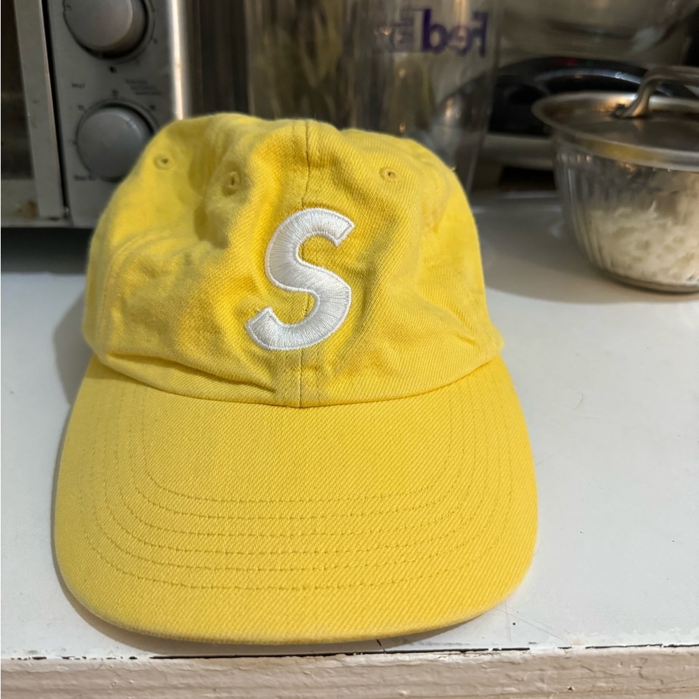 Supreme hat